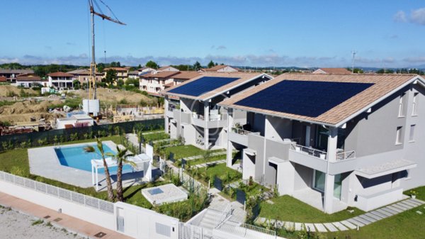 appartamento in vendita a Desenzano del Garda