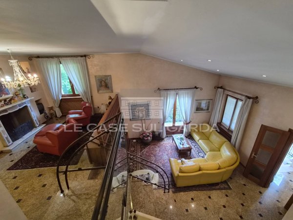 casa indipendente in vendita a Desenzano del Garda