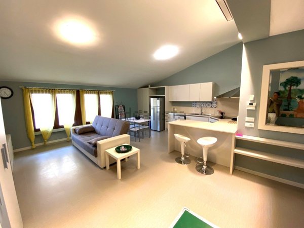 appartamento in vendita a Desenzano del Garda