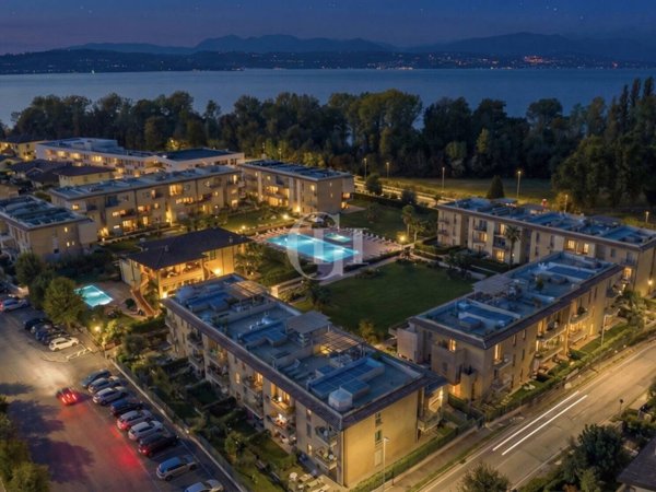 appartamento in vendita a Desenzano del Garda