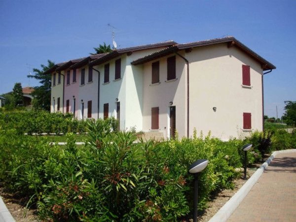 appartamento in vendita a Desenzano del Garda in zona Vaccarolo