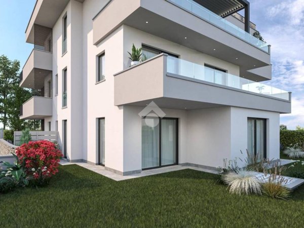 appartamento in vendita a Desenzano del Garda