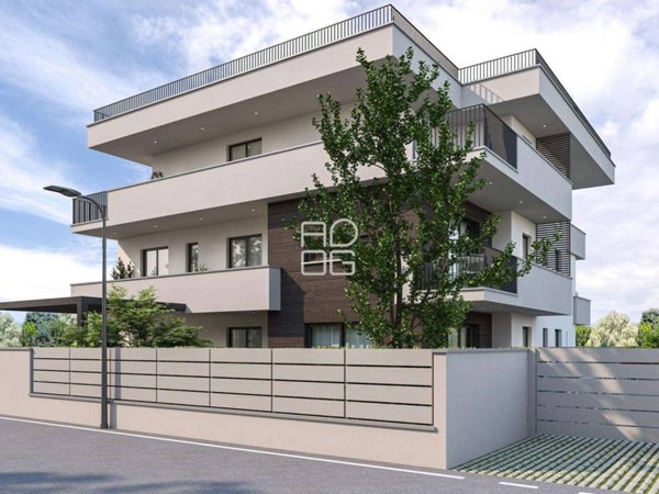 appartamento in vendita a Desenzano del Garda