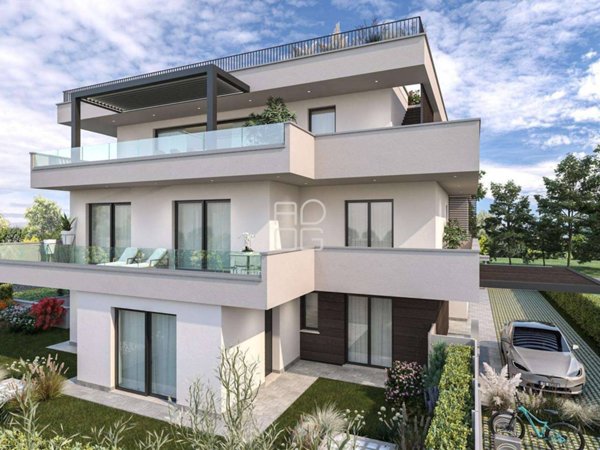 appartamento in vendita a Desenzano del Garda