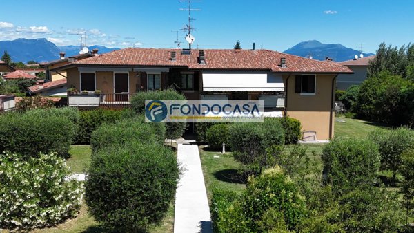 appartamento a Desenzano del Garda in zona San Martino della Battaglia