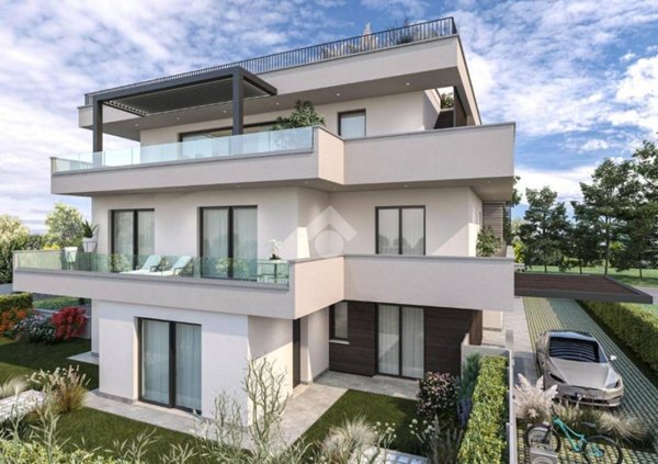 appartamento in vendita a Desenzano del Garda