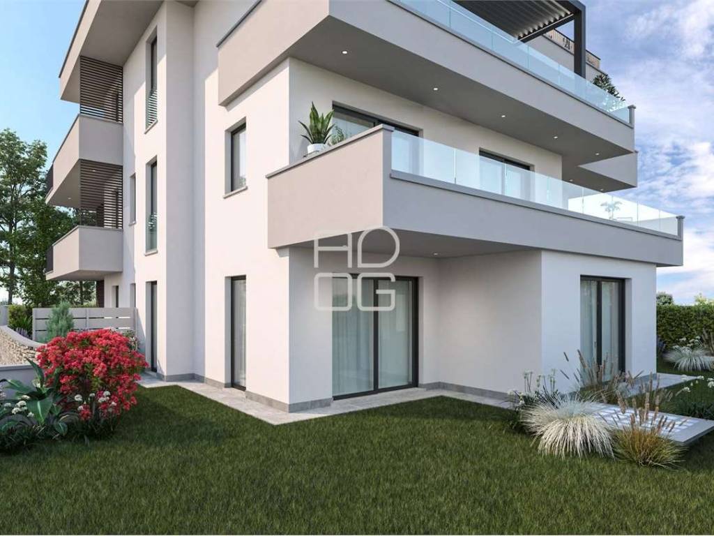 appartamento in vendita a Desenzano del Garda in zona Campeggio sul Vò