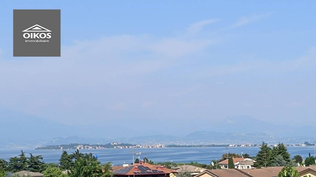 appartamento in vendita a Desenzano del Garda