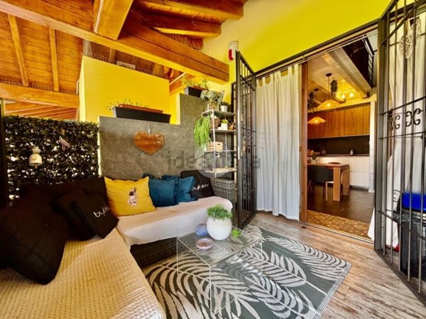 appartamento in vendita a Desenzano del Garda in zona Rivoltella
