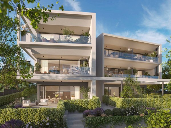 appartamento in vendita a Desenzano del Garda in zona Campeggio sul Vò