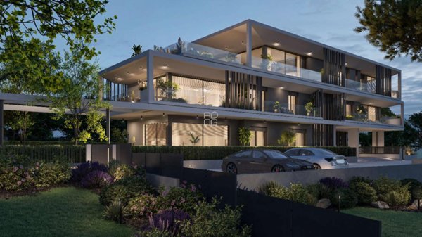 appartamento in vendita a Desenzano del Garda in zona Campeggio sul Vò