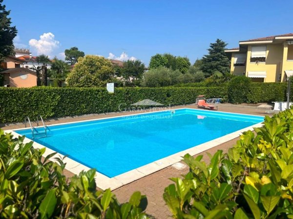 appartamento in vendita a Desenzano del Garda in zona Rivoltella