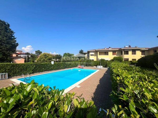 appartamento in vendita a Desenzano del Garda in zona Rivoltella