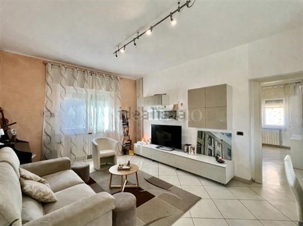 casa indipendente in vendita a Desenzano del Garda in zona San Pietro