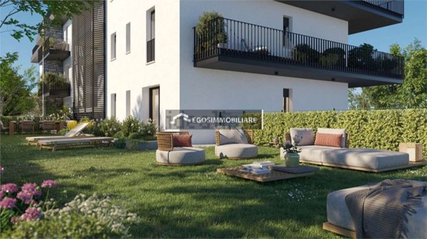 appartamento in vendita a Desenzano del Garda