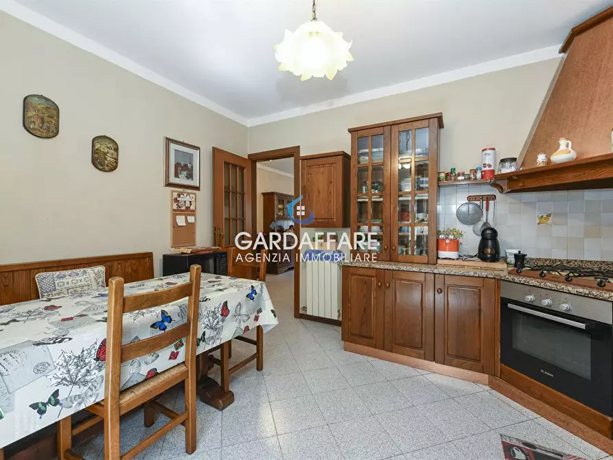 casa indipendente in vendita a Desenzano del Garda