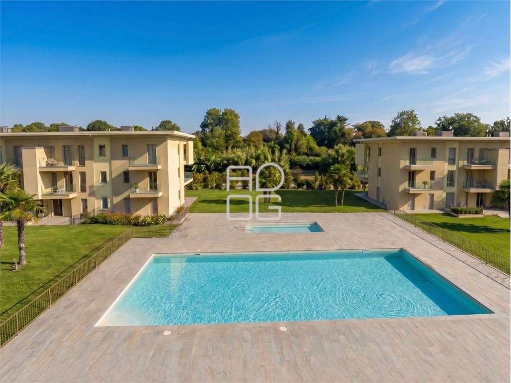 appartamento in vendita a Desenzano del Garda