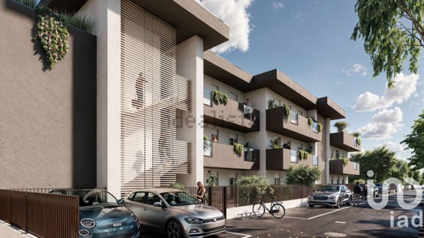 appartamento in vendita a Desenzano del Garda in zona Campeggio sul Vò