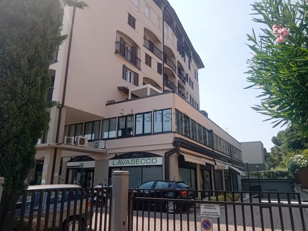 appartamento in vendita a Desenzano del Garda