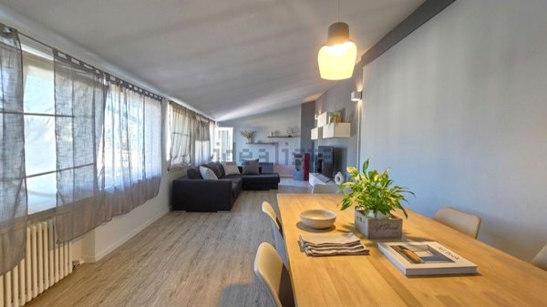 appartamento in vendita a Desenzano del Garda