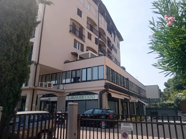 appartamento in vendita a Desenzano del Garda