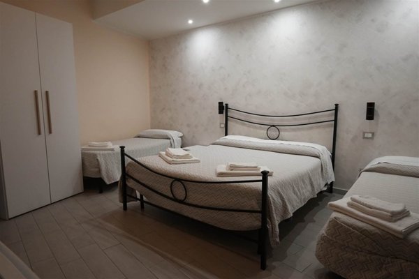 appartamento in vendita a Desenzano del Garda in zona San Pietro