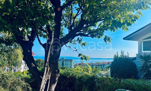 appartamento in vendita a Desenzano del Garda