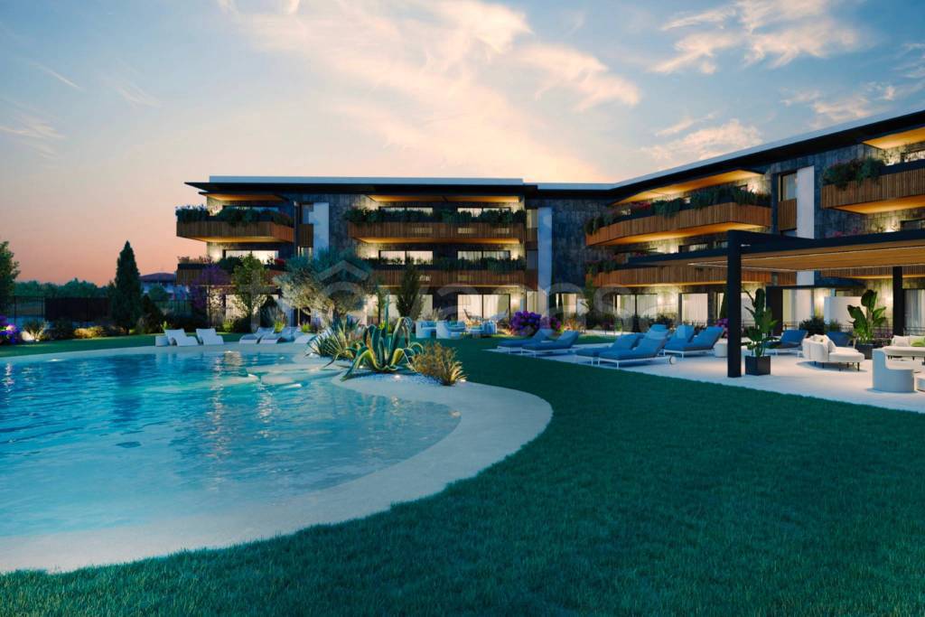 appartamento in vendita a Desenzano del Garda in zona Rivoltella