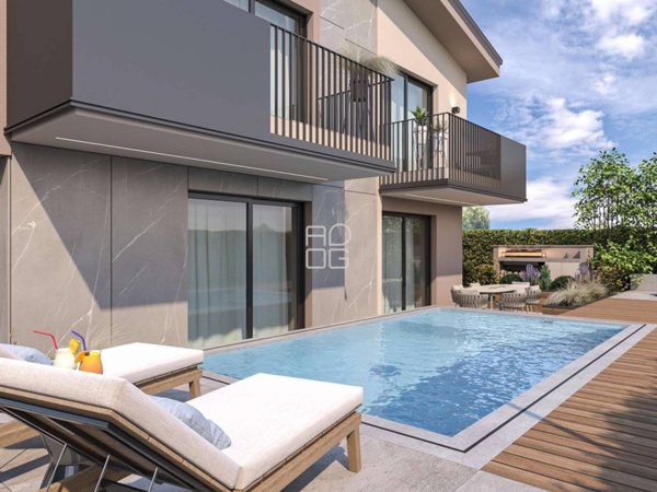 casa indipendente in vendita a Desenzano del Garda in zona Campeggio sul Vò