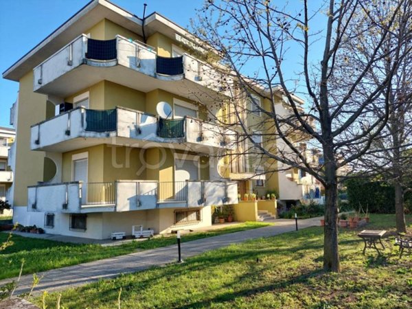 appartamento in vendita a Desenzano del Garda