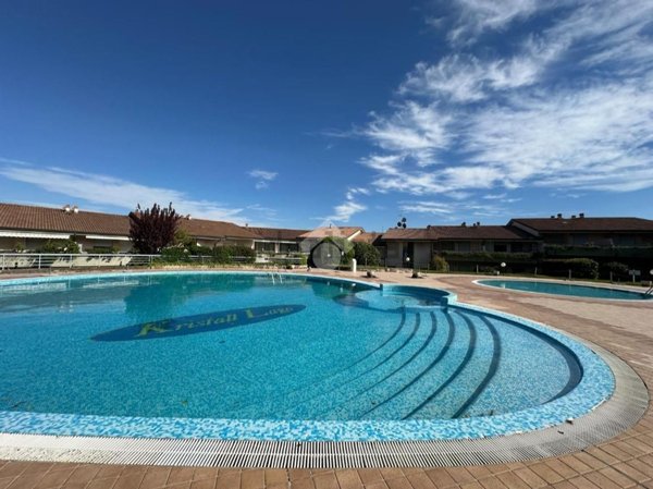 appartamento in vendita a Desenzano del Garda in zona Campeggio sul Vò