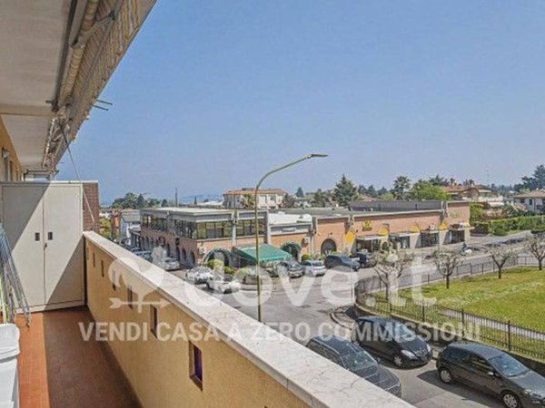 appartamento in vendita a Desenzano del Garda