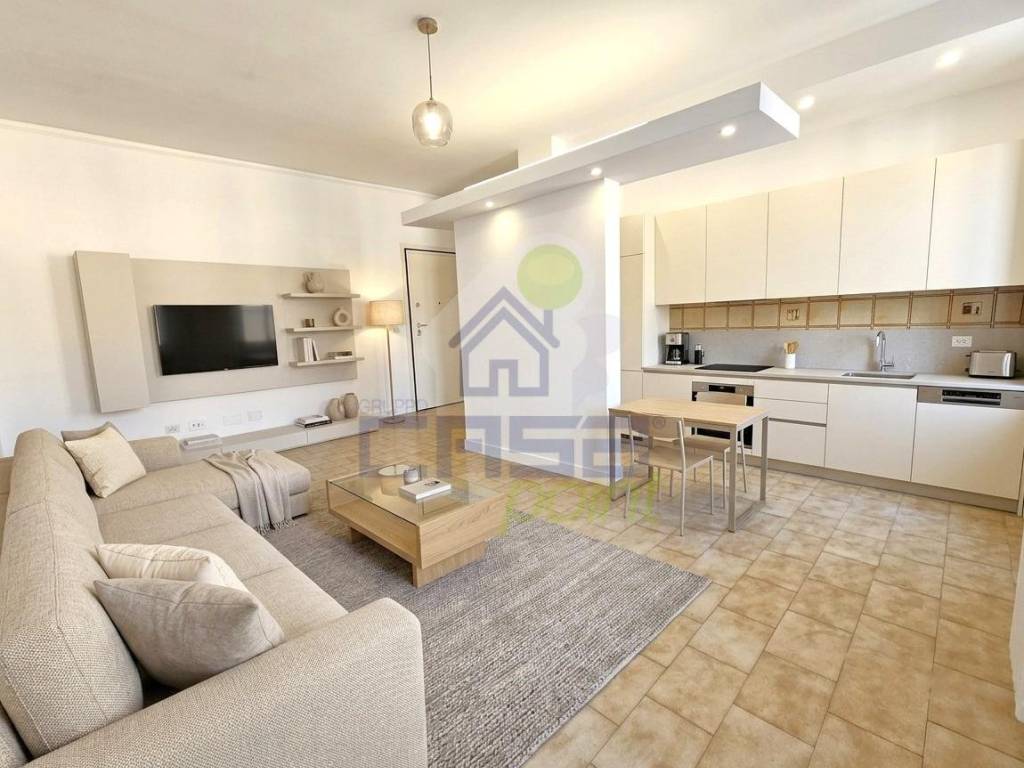 appartamento in vendita a Desenzano del Garda in zona Campeggio sul Vò