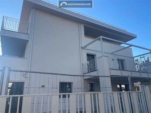 appartamento in vendita a Desenzano del Garda