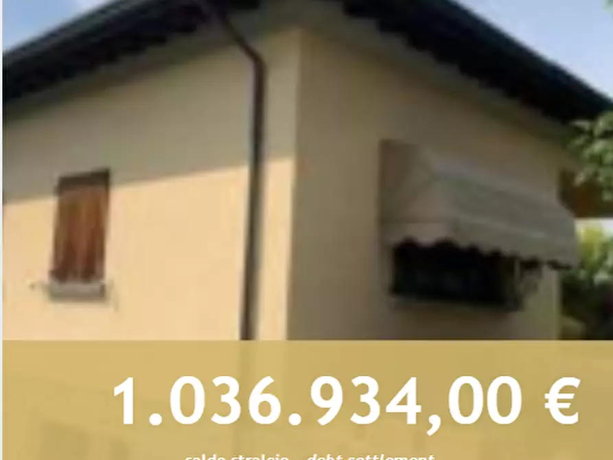 casa indipendente in vendita a Desenzano del Garda