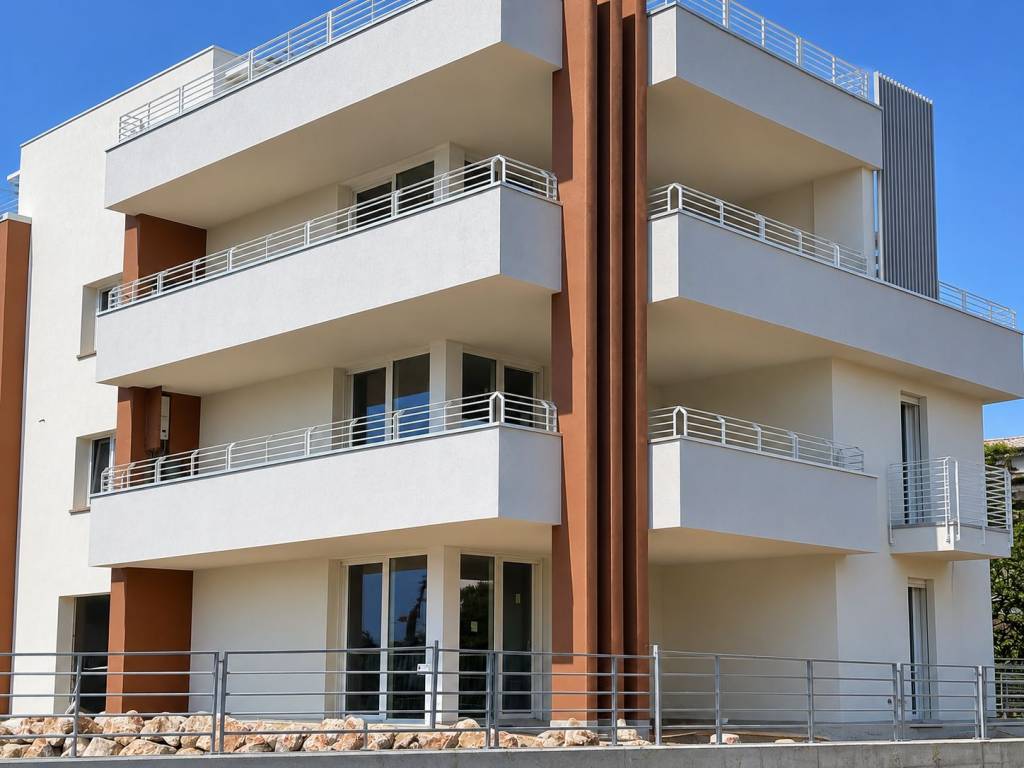 appartamento in vendita a Desenzano del Garda in zona Rivoltella