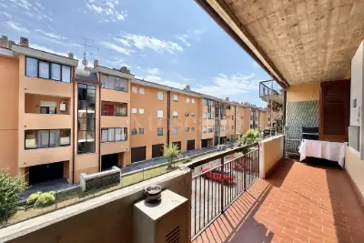 appartamento in vendita a Desenzano del Garda in zona Rivoltella