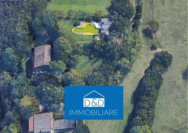 casa indipendente in vendita a Desenzano del Garda in zona Campeggio sul Vò