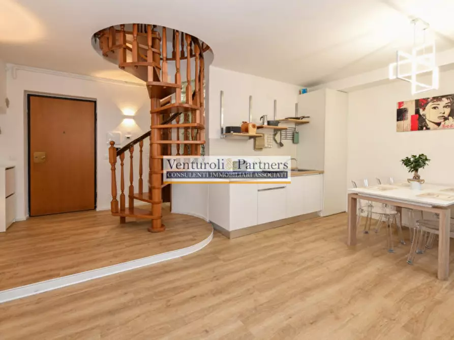 appartamento in vendita a Desenzano del Garda