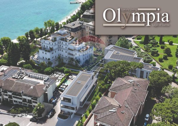 appartamento in vendita a Desenzano del Garda in zona Campeggio sul Vò