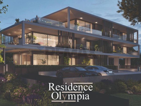appartamento in vendita a Desenzano del Garda in zona Campeggio sul Vò