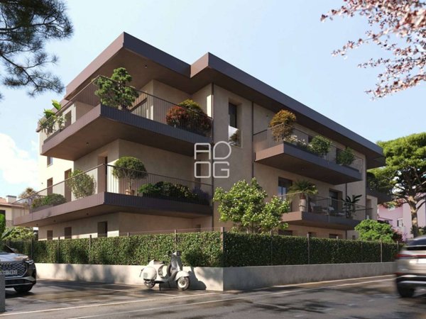 appartamento in vendita a Desenzano del Garda in zona Campeggio sul Vò