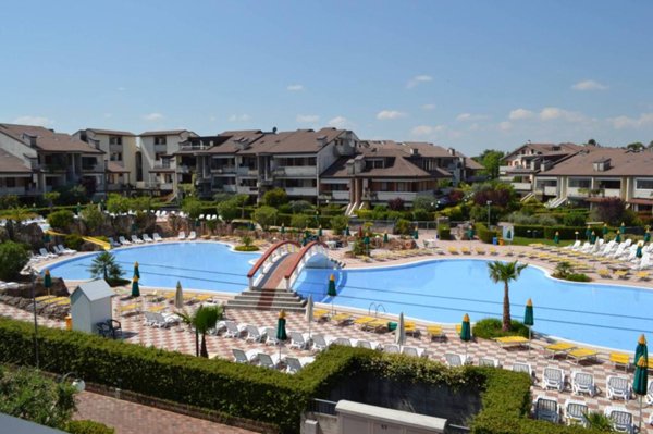 appartamento in vendita a Desenzano del Garda in zona Rivoltella