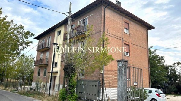 appartamento in vendita a Desenzano del Garda in zona Campeggio sul Vò