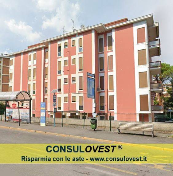 appartamento in vendita a Desenzano del Garda in zona Campeggio sul Vò