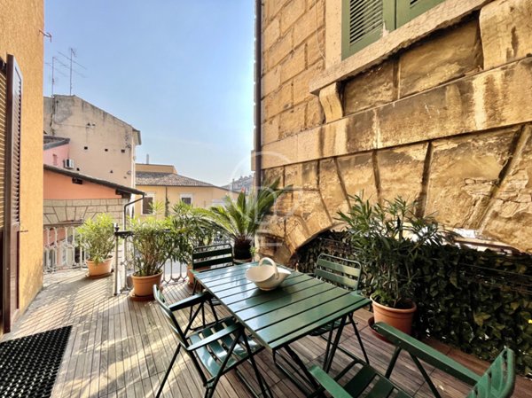 appartamento in vendita a Desenzano del Garda