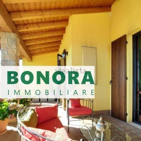 casa indipendente in vendita a Desenzano del Garda