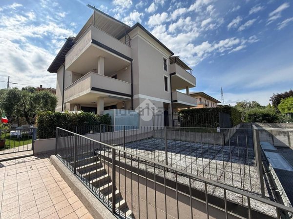 appartamento in vendita a Desenzano del Garda