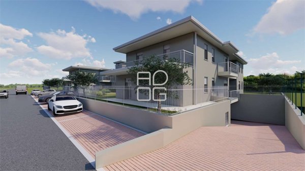 appartamento a Desenzano del Garda in zona San Martino della Battaglia