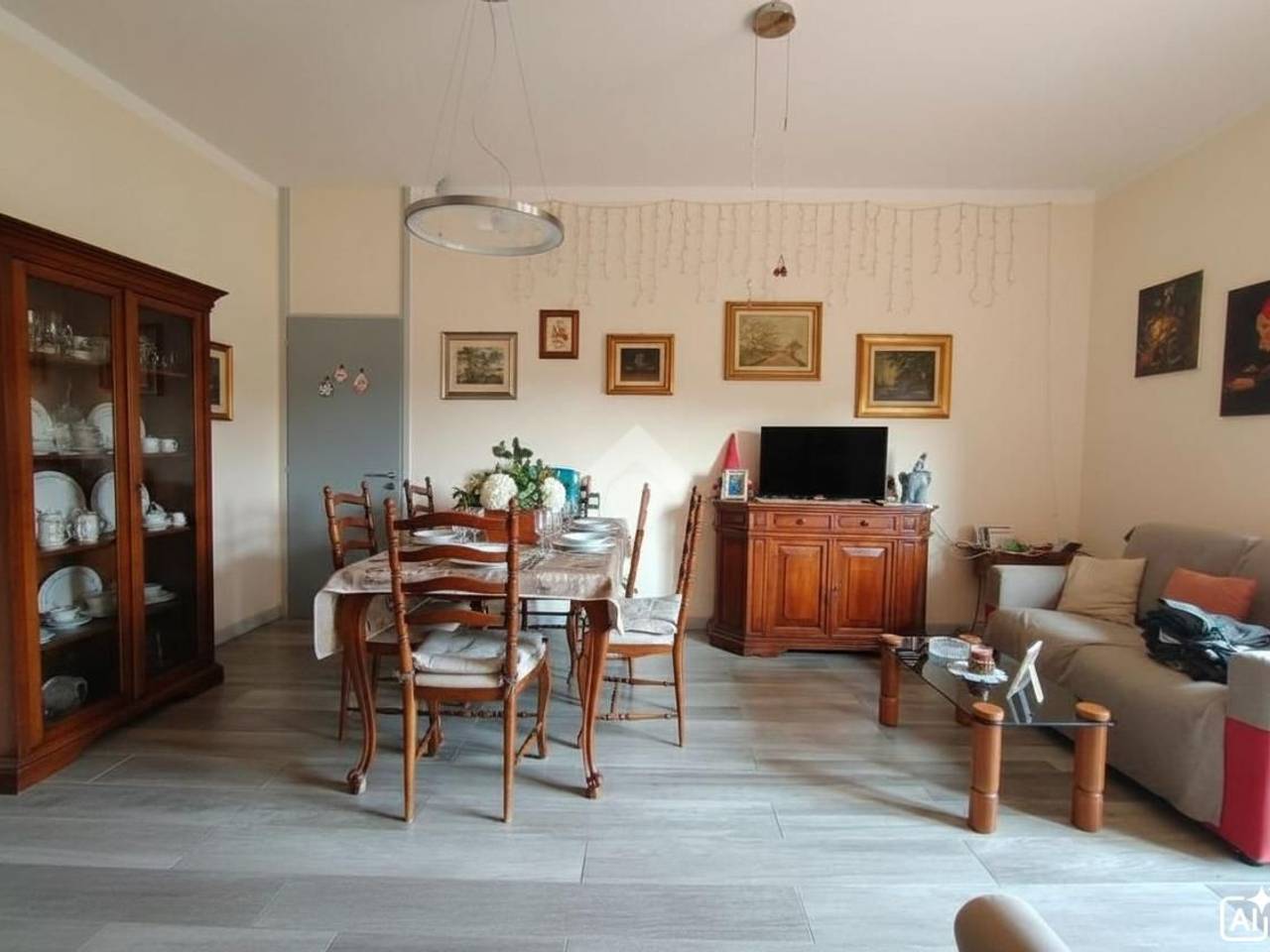 appartamento in vendita a Desenzano del Garda in zona Campeggio sul Vò